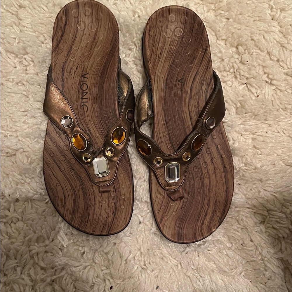 Vionic Women's Tan Sandals with Jewel Accents